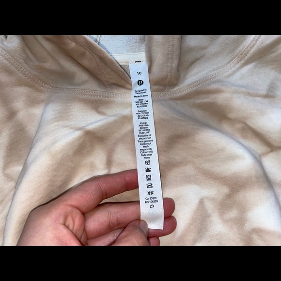 Lululemon LA all yours bubble hem hoodie size 10 - Picture 5 of 13